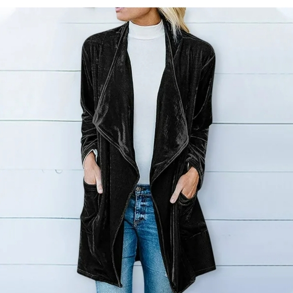 Belle of the Ball Jackets & Blazers - Boutique Duster Black Velvet Size Medium